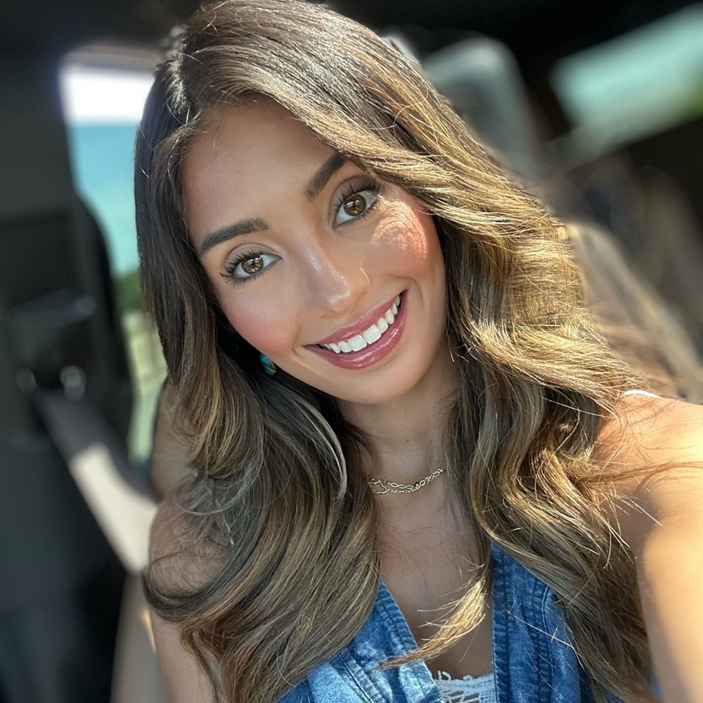 Meet your Posher, Amber